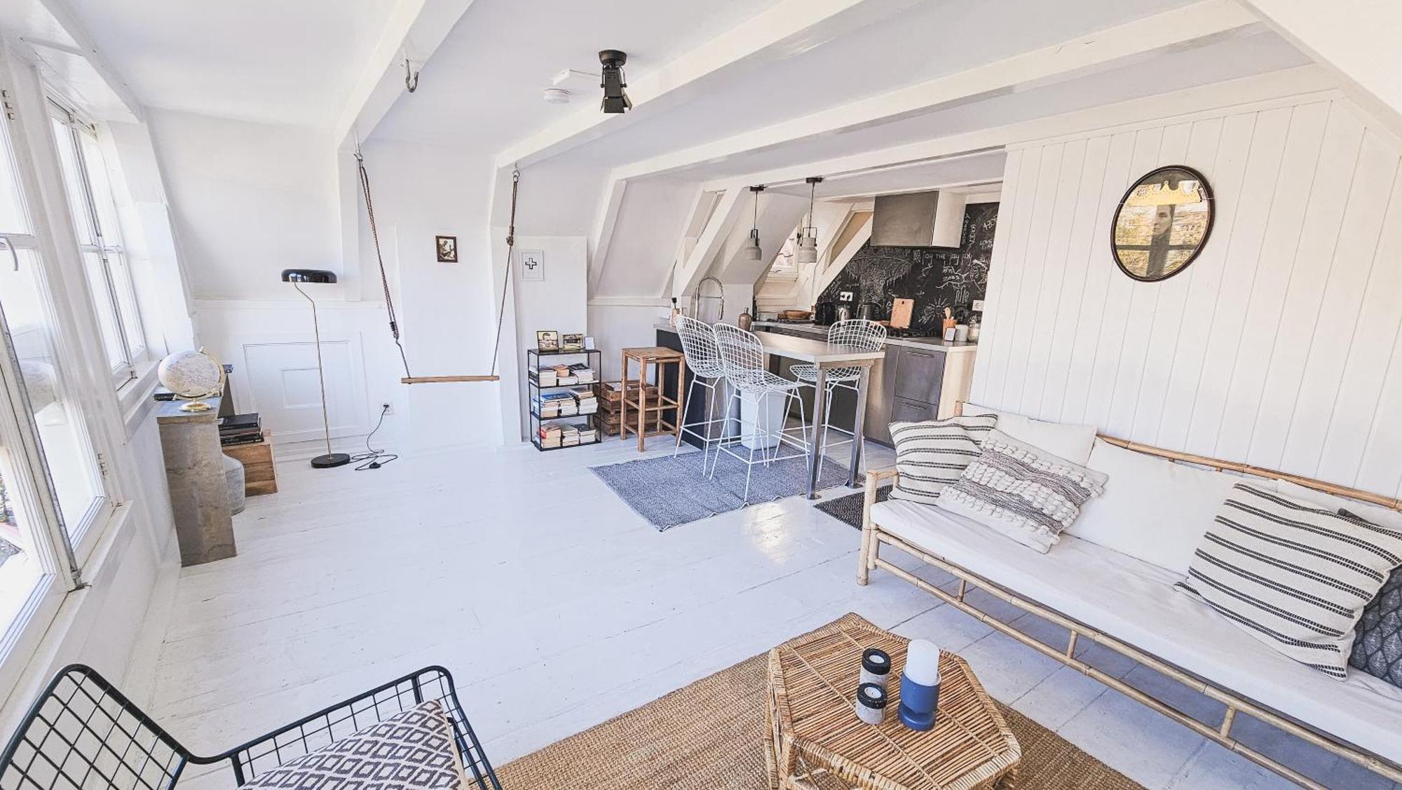 Two Bedroom Apartment In Historic Canalhouse From 1618 - City Centre อัมสเตอร์ดัม ภายนอก รูปภาพ